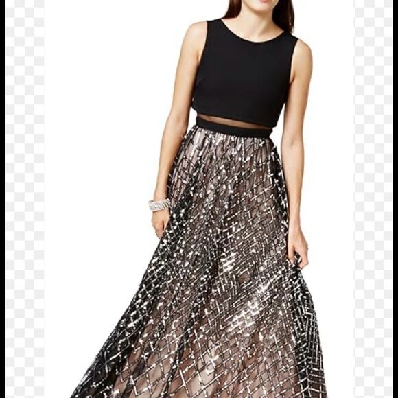 TLC “Say yes to the prom” sequined grid popover gown. Black/silver/blush size 3 - Picture 16 of 16